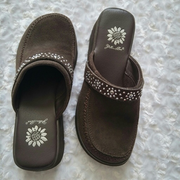 Yellow Box Shoes Yellow Box Mule Clogs Brownsuede Poshmark